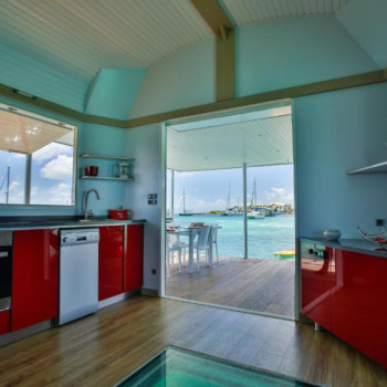 Villa F3 sur l'eau à Ste Anne