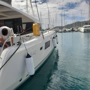 Lagoon 42 premium croisieres caraibes.05.jpg